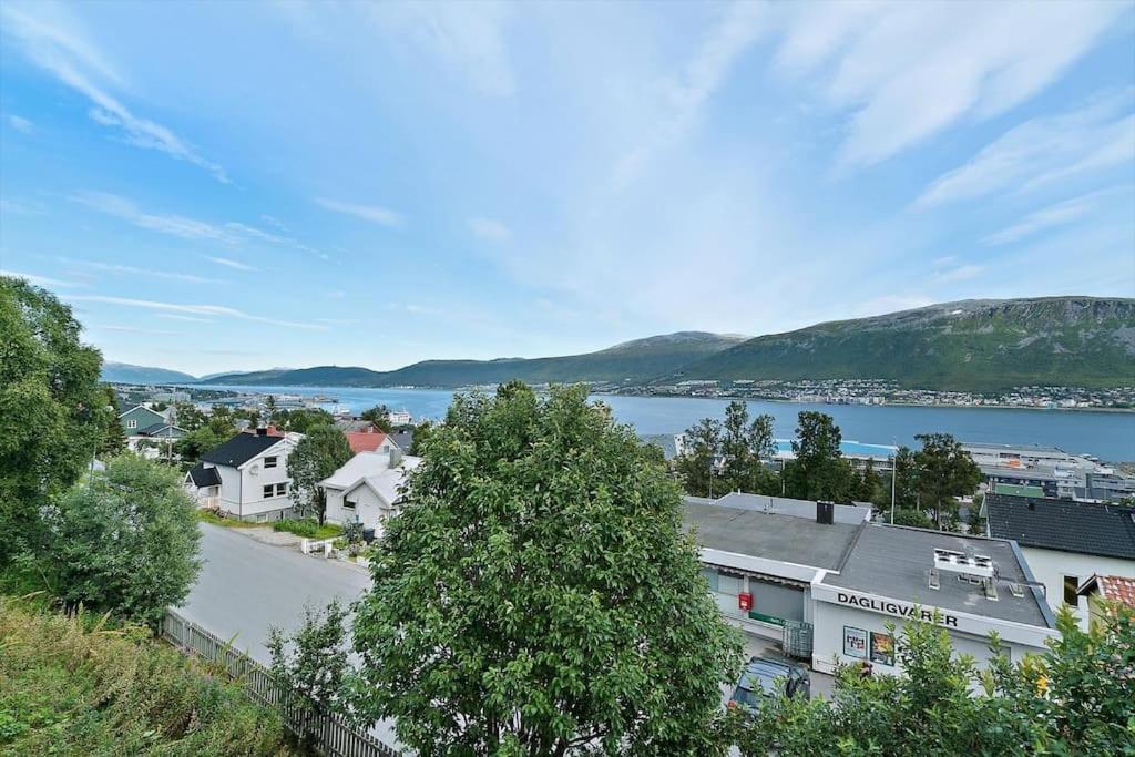Modern Apartment In The Center Of The Island Tromsø Exteriér fotografie